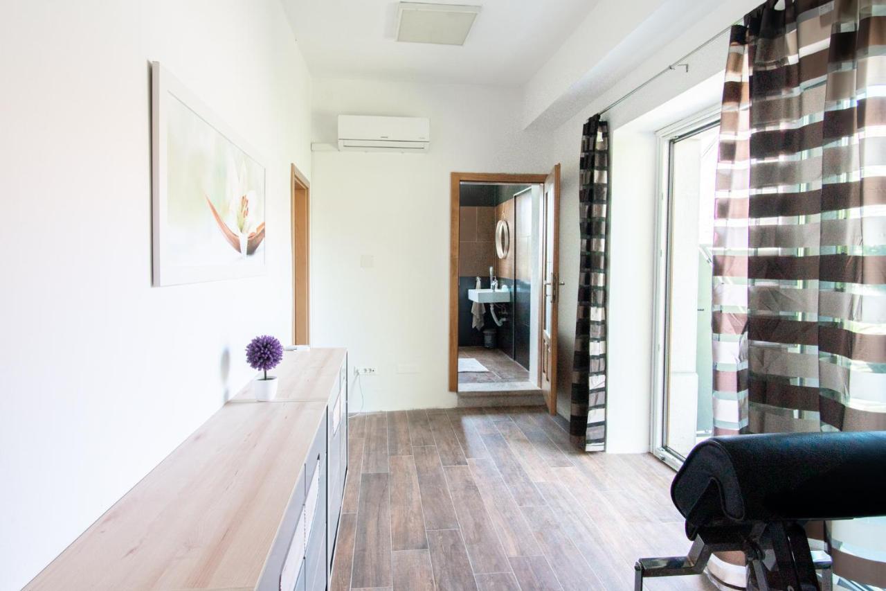 Apartment Trieste Hermes Art Sežana Esterno foto